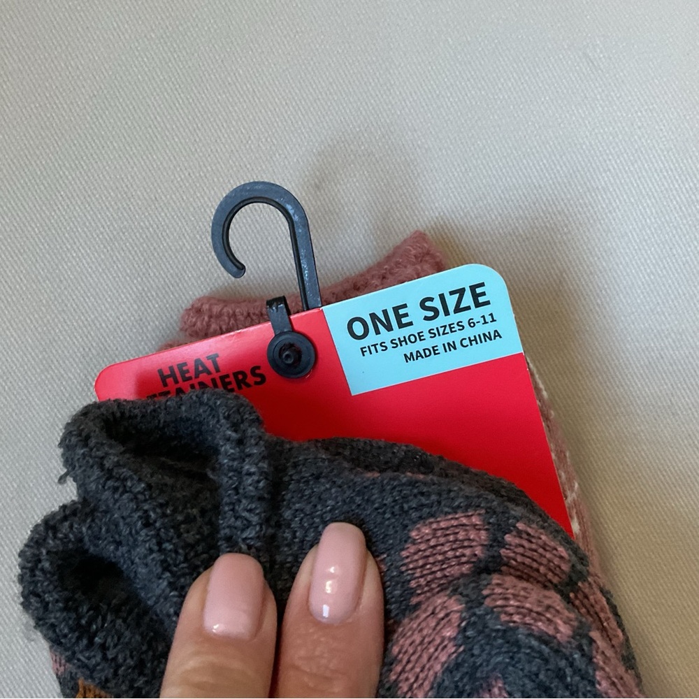 Muk Luks Women's Thermal Socks Heat Retainers 2 Pair Fits Shoe Sz 6-11 - Picture 5 of 5